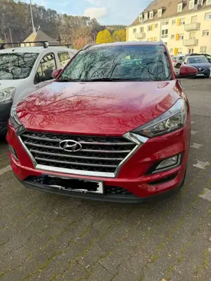 Hyundai TUCSON 1.6 Turbo 4WD Style Bild 3