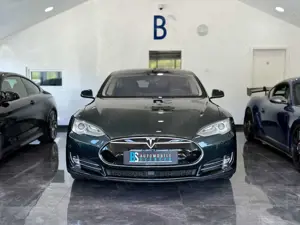 Tesla Model S Bild 3