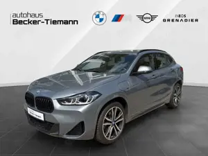 BMW X2 xDrive25e M Paket / HUD / DrivAss / DAB / HiFi / K