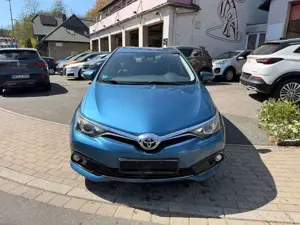 Toyota Auris Edition-S Klimautomatik,R.Kamera,Neu Tüv Bild 2
