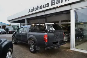 Nissan Navara 2,5 DCi Pickup  Doppelkabine- 4X4