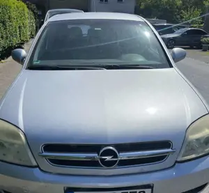 Opel Vectra GTS 2.2 DTI
