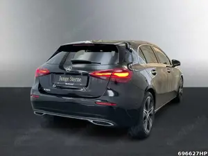 Mercedes-Benz A 180 Progressive  AHK Keyless-GO LED 360° SHZ . Bild 3