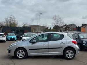 Peugeot 207 Urban Move 1.4l Pano/Klima/HU neu Bild 2