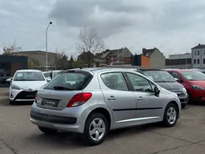 Peugeot 207 Urban Move 1.4l Pano/Klima/HU neu Bild 5