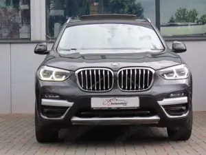BMW X3 xDrive20d Autom. Leder Panorama Navigation Bild 2