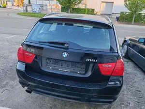 BMW 318 318i Touring Bild 4