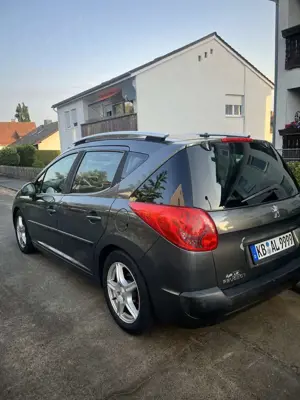 Peugeot 206 Bild 2