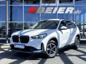 BMW X1 23 d xDrive AHK HeadUp Sportsitze HiFi Memory Len