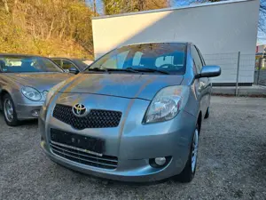 Toyota Yaris Bild 3