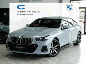 BMW 520 520d xDrive M Sport AHK 20LM