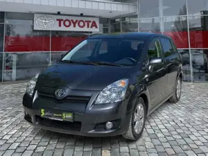 Toyota Corolla Verso 1.8 7-Sitzer Team AUT Facelift LM