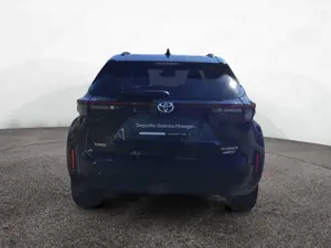 Toyota Yaris Cross 1.5 Hybrid AWD-i Adventure Bild 5