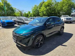 Nissan Qashqai 1.3 DIG-T MHEV TEKNA black ACC 360º