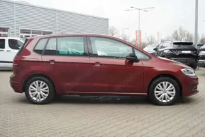 Volkswagen Golf Sportsvan VII 1.6 TDI IQ.DRIVE LED ACC Navi Bild 5