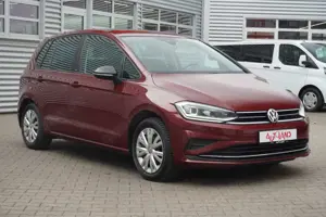Volkswagen Golf Sportsvan VII 1.6 TDI IQ.DRIVE LED ACC Navi Bild 4
