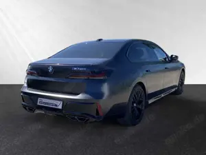 BMW 760 M760e xDrive *FrozenDeepGrey*|TV-FondEntertainment Bild 3
