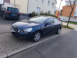 Volvo S60 Bild 2