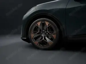 CUPRA Others Endurance Dynamic Plus 52 kWh *360°*MATRIX Bild 5