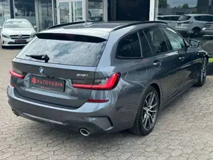 BMW 318 i Touring M Sport LASER/ACC/MEMORY/AHK/LEDER Bild 5