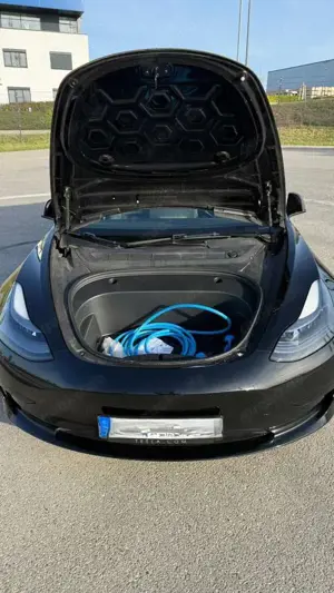 Tesla Model 3 Bild 5