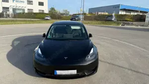Tesla Model 3 Bild 3