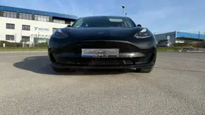 Tesla Model 3 Bild 4
