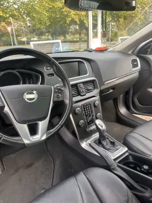 Volvo V40 Cross Country Bild 2