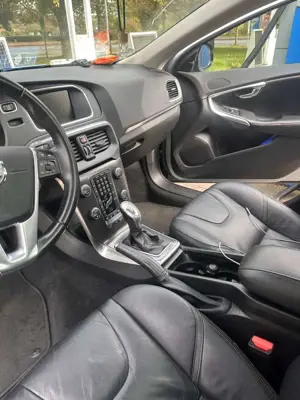 Volvo V40 Cross Country Bild 3