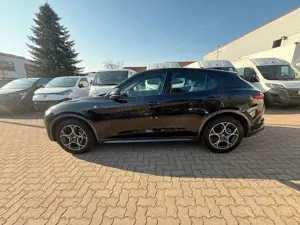 Alfa Romeo Stelvio TI  Turbo  280 PS  AT8-Q4  Kamera