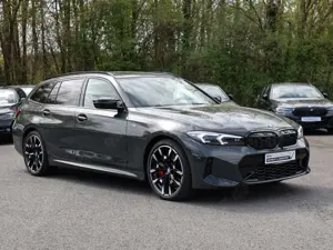 BMW 340 d Touring xDrive FACEL. PANO HUD 360° LED Bild 3
