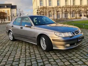 Saab 9-5 2.3 Turbo Aero Bild 2