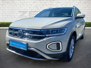 Volkswagen T-Roc 1.5 TSI DSG Style StandHZG Navi Digitales Cockpit
