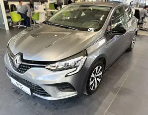 Renault Clio EQUILIBRE E-TECH 145 PS