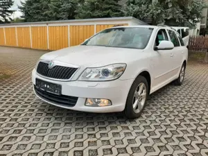 Skoda Octavia Combi 1.4 TSI Family,Bi-Xenon