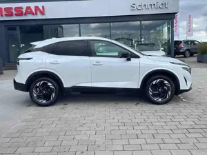 Nissan Qashqai 1.5 ePower 205PS N-Connecta Winter/Panorama Bild 5