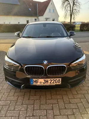 BMW 118 118d Aut. Advantage Bild 4
