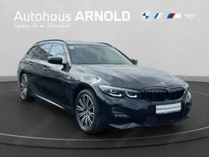 BMW 330 Bild 3