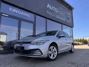 Volkswagen Golf Life 2.0 TDI/NAVI/ACC/SITZHZG/PDC/TRAVEL/