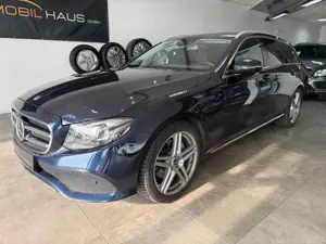 Mercedes-Benz E 300 E300d T Avantgarde *DISTRONIC*STANDHZG*BURMESTER