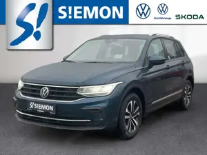 Volkswagen Tiguan United  AHK NAV KAM HEAD UP PDC SHZ CARPL