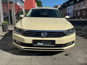 Volkswagen Passat Variant Trendline BMT/  DSG/  TAXI