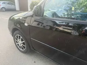 Volkswagen Lupo Lupo 1.0 College 8fach bereift Alu Servolenkung Bild 4