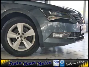 Skoda Superb Bild 2