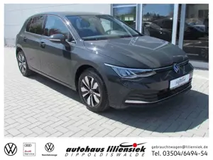 Volkswagen Golf 8 1.5 TSI Move *LED*AHK*PDC*