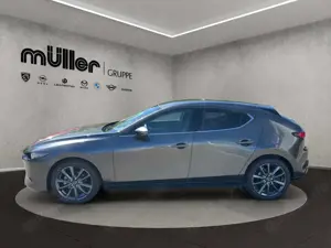 Mazda 3 G 140 PS 6AT FWD EXCLUSIVE Bild 4