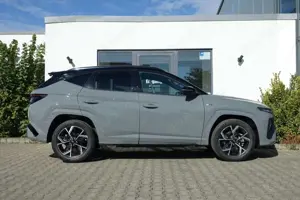 Hyundai TUCSON N-LINE X HYBRID239PS Assistenzpaket 2Tone Bild 2