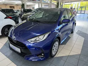 Toyota Yaris 1.5 Team DK Sitzheizung Lenkradheizung Rückfahrkam