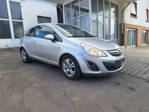 Opel Corsa Satellite 1.4 Klimaanlage