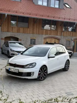 Volkswagen Golf GTI 2.0 TSI Golf 6 GTI adidas Edition